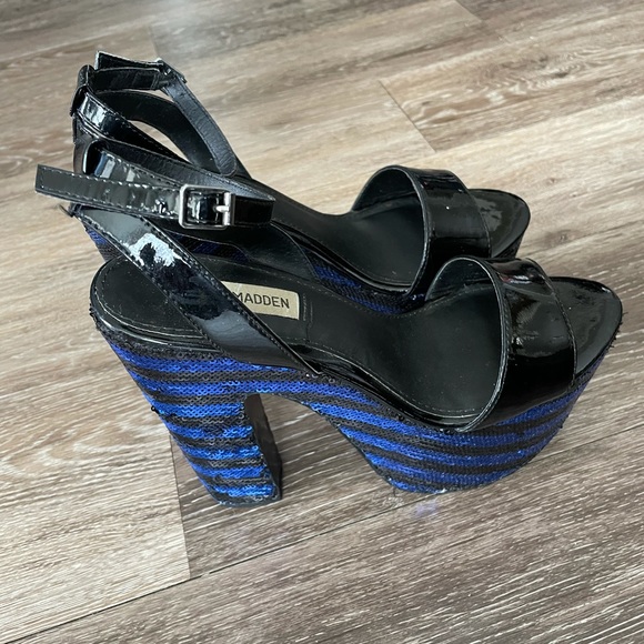 Steve Madden Shazzam Blue Sequin Heel - Picture 4 of 7